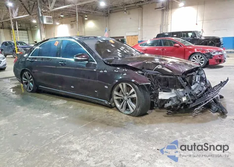 2015 Mercedes-Benz S 550 z USA, uszkodzony, nr VIN WDDUG8CB2FA099888